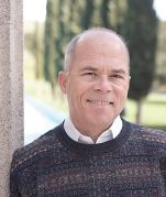 Об авторе: Бернард Голден — генеральный директор консультационной компании HyperStratus, специализирующийся на вопросах виртуализации, организации вычислений в облаке и связанных с этим моментах. Автор бестселлера Virtualization for Dummies («Виртуализация для чайников»).