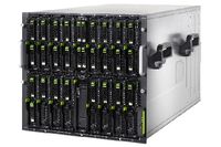 В шасси Primergy BX900 высотой 18U может устанавливаться до 18 лезвий