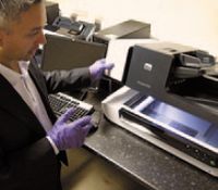 Компания Hewlett-Packard безвозмездно предоставила для проекта серверы, системы хранения и сканеры корпоративного класса