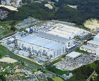 В настоящее время Toshiba и SanDisk наращивают объем производства флэш-памяти за счет размещения производственных линий на неиспользуемых площадях завода Fab 4, который планируется вывести на полную мощность ко времени ввода в эксплуатацию Fab 5