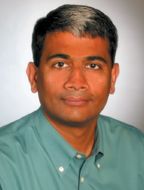 Раджеш Джха,вице-президент корпорации, курирующий разработку Microsoft Exchange