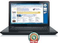 Сенсорная панель, произведенная компанией Synaptics, немного смещена влево и чуть-чуть утоплена в корпус