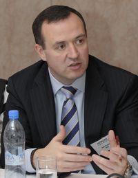 Нил Эванс: «VSP отличает эффективное управление дисковым пространством и гибкое масштабирование»