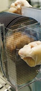 На Тайване TSMC производит микросхемы с использованием техпроцессов на 90, 65 и 40 нм и, кроме того, планирует наладить массовый выпуск компонентов с нормой проектирования 28 нм