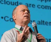 На форуме «Мир ЦОД 2010» Бернард Голден выступил с ключевым докладом, а также провел трехчасовой семинар, посвященный облачным решениям