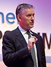 Питер Сондергаард не огласил списка претенентов в 