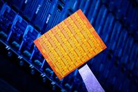 В рамках инициативы Terascale Computing нынешним летом в Intel предоставили ряду исследовательских коллективов образцы экспериментального 48-ядерного процессора
