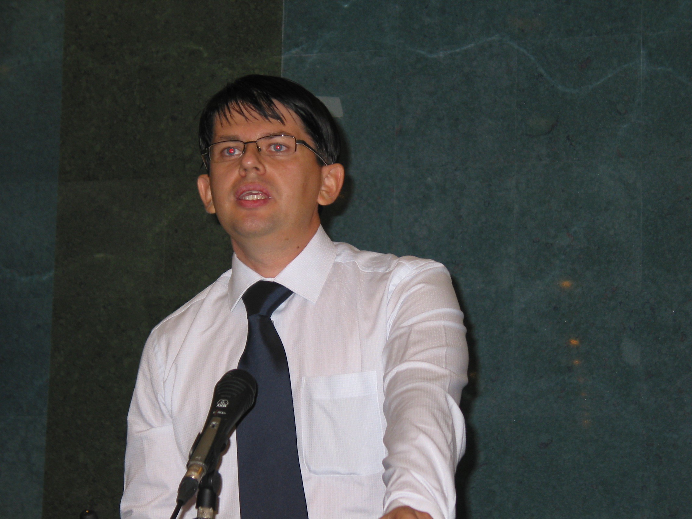 Александр Гусев