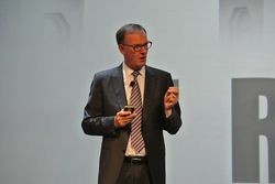 Девид Голден