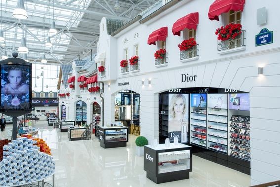 Проект Digital Signage сети магазинов «Л’Этуаль» 