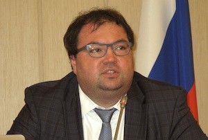 Максут Шадаев