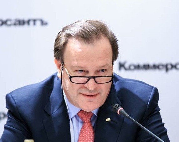 Амиран Ревишвили директор института хирургии имени Вишневского