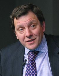 Илья Массух заверил, что к 2015 году все без исключения услуги будут переведены в электронный вид. А возможно, это удастся сделать и к 2013 году