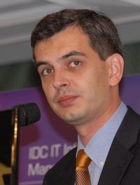 Новые технологии в сфере управления ИТ-инфраструктурой, по мнению Виктора Цыганкова, отвечают стремлению заказчиков сделать работу с ИТ-ресурсами проще, дешевле, но при этом эффективнее