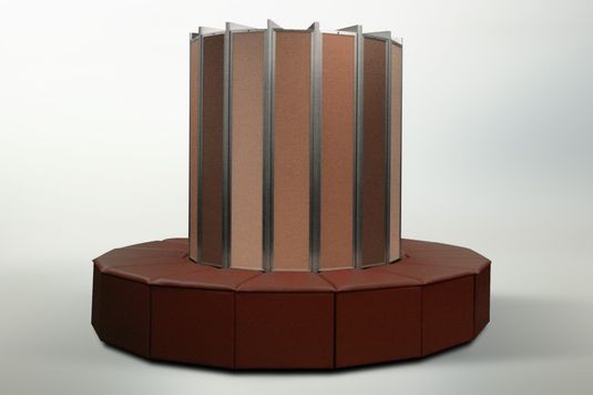 Cray составила себе имя как производитель суперкомпьютеров. На фото — легендарный CRAY-1. Источник: Cray