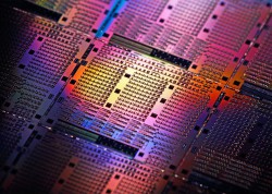 Intel осваивает кремниевую фотонику