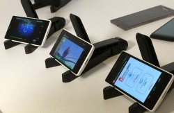 Intel анонсированы два новых чипа Atom