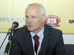 НИКОЛАЙ ЕРЕМИН СЧИТАЕТ одной из наиболее актуальных задач промавтоматизации в нефтегазовом комплексе переход на управление в реальном времени 