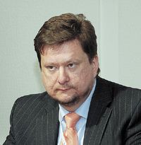 ПО УТВЕРЖДЕНИЮ Дмитрия Комиссарова, любой разработчик СПО может сделать свой вклад в фонд алгоритмов и программ 