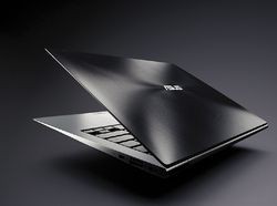 ЭКСПЕРТЫ УБЕЖДЕНЫ: массовые поставки ультрабуков могут начаться только после значительного снижения цен на них Фото: ASUS 