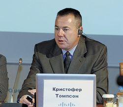 КРИСТОФЕР ТОМПСОН: «Мы надеемся привлечь к работе в нашем центре сетевых инноваций в Сколково лучших российских математиков и лингвистов» 