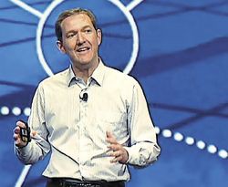 ДЖИМ УАЙТХЕРСТ: «Переход через миллиардную отметку — это подтверждение возможностей Open Source и широты распространения программ с открытым кодом» Источник: Red Hat 