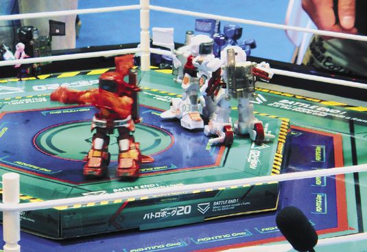 Компания Tomy выпускает игрушки, управляемые жестами и телодвижениями