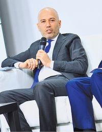 Денис Свердлов