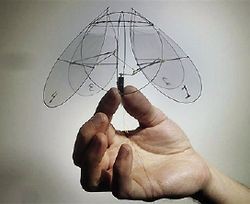 летающий робот