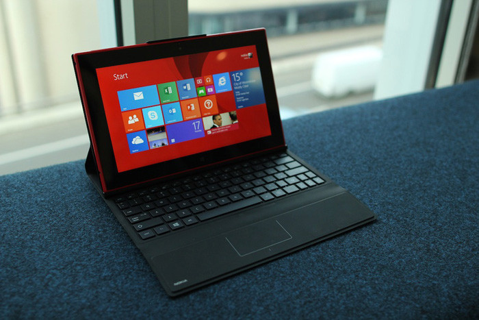  В России открыт предзаказ на планшетный компьютер Nokia Lumia 2520 