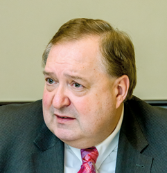 Боб Стутц, корпоративный вице-президент направления Dynamics CRM компании Microsoft