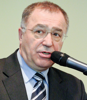 Олег Симаков, гендиректор «Портала РАМН»