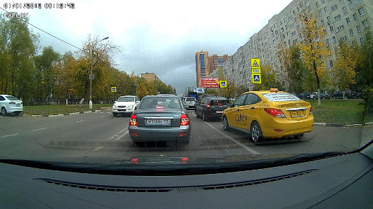 Помощники автолюбителя: выбираем автомобильный видеорегистратор