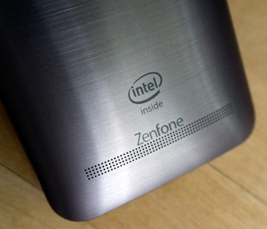 Смартфон ASUS Zenfone 2: Платформа созрела