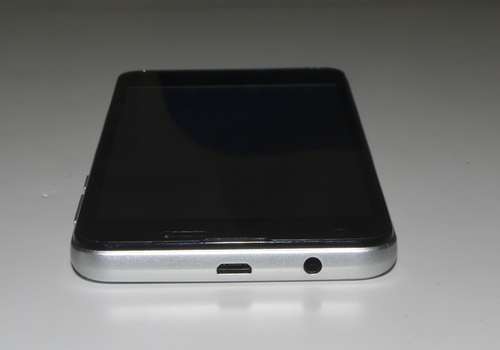 Механических органов управления два 