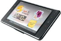 Диагональ дисплея Huawei составляет 7 дюймов, разрешение — 800?480?точек. Сенсор выполнен по резистивной технологии, что немного расстраивает