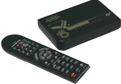 Тюнер позволяет принимать аналоговые телевизионные программы со стереозвуком в формате NICAM/A2, поддерживает максимальное разрешение 1920?1200?точек с различными соотношениями сторон и имеет фирменный режим паузы