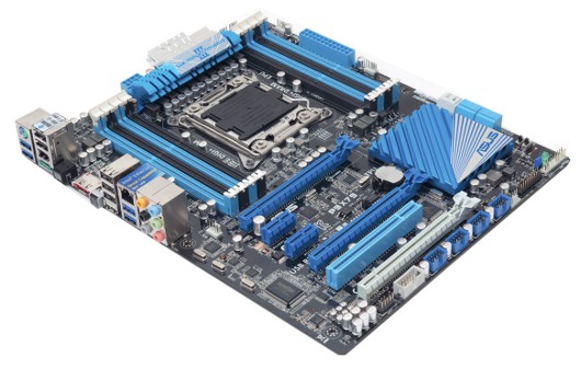 Здравствуй, PCI Express 3.0!