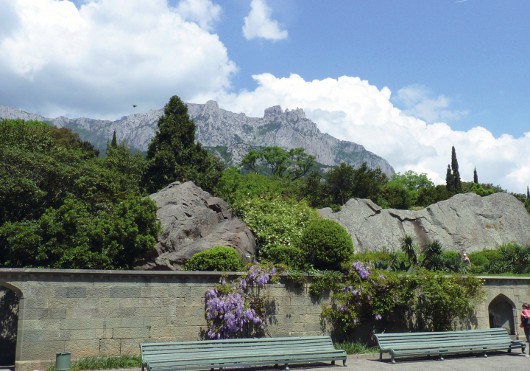 Вокруг природа Коктебля...