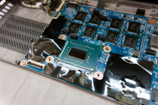 Lenovo ThinkPad X1 Carbon: вариации на классическую тему