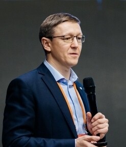 Константин Истомин