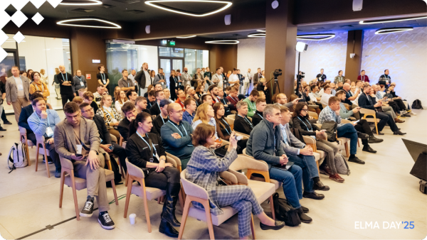 очно его посетили 1200 участников