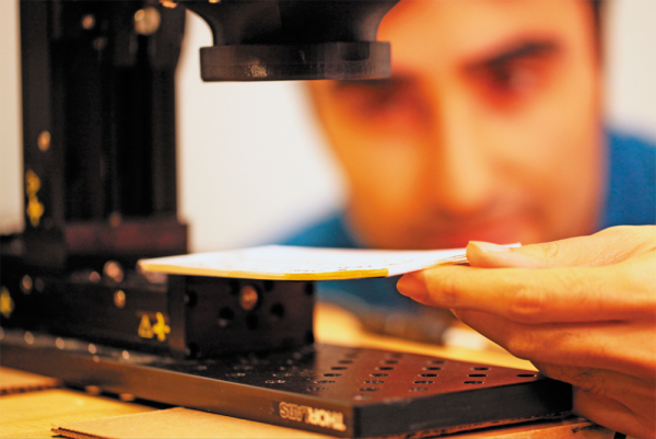 Создан сканер, читающий закрытые книги