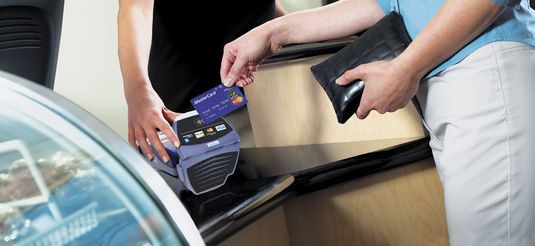 Oscar - единая система NFC-платежей