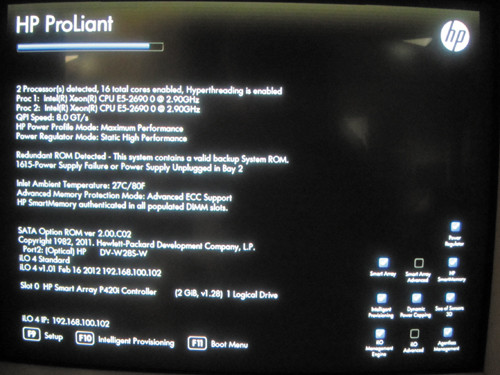 Окно загрузки HP ProLiant DL380p Gen8
