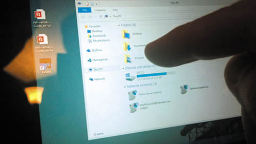 Элементы экрана слишком малы для нажатия пальцем  
