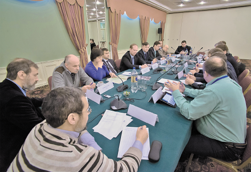 Рынок есть, его не может не быть. Участники круглого стола поделились своими мнениями о состоянии и перспективах российского рынка СКС.