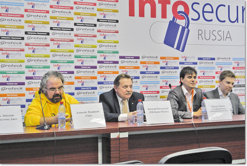 ИБ под вопросом. Алексей Лукацкий: «Я категорический противник облаков  в России».