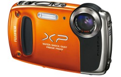 У FujiFilm появилась камера, не боящаяся воды, ударов, пыли и холода