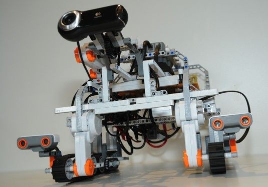 Disruption Tolerant Networking - Lego-робот